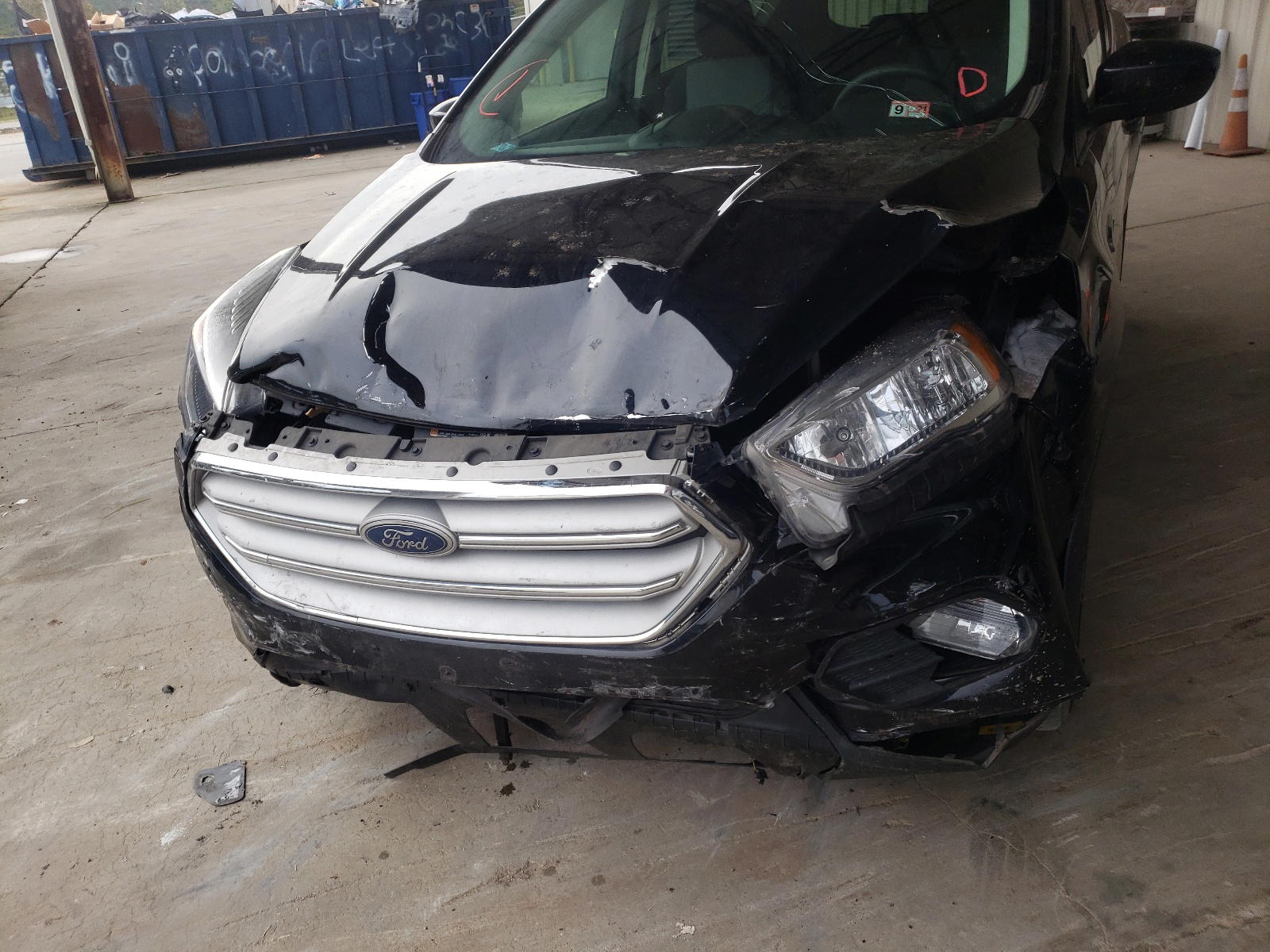 Photo 9 from auction – 2018 FORD ESCAPE SE with VIN 1FMCU9GD4JUC40396