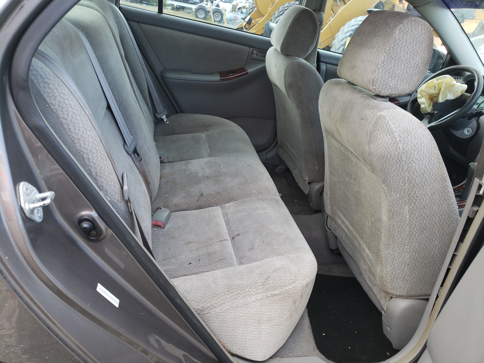 Photo 6 from auction – 2003 TOYOTA COROLLA CE with VIN 1NXBR32E53Z004241