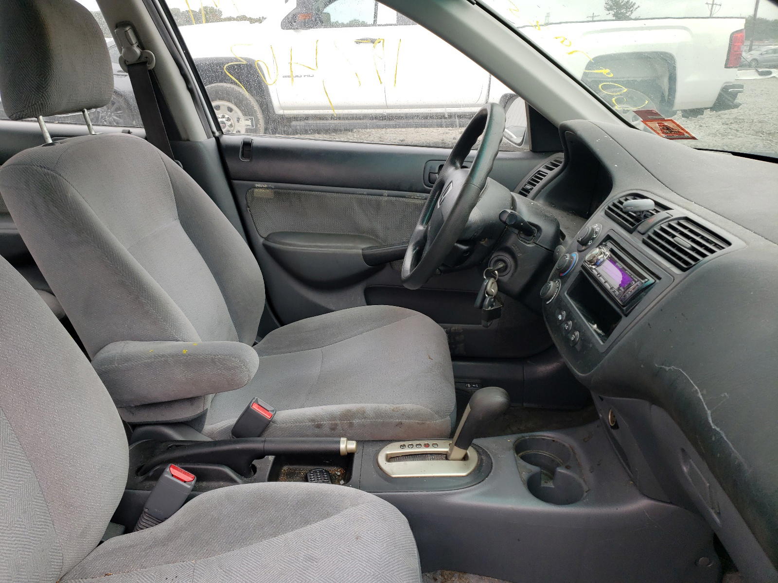 Photo 5 from auction – 2001 HONDA CIVIC with VIN 2HGES26761H605445