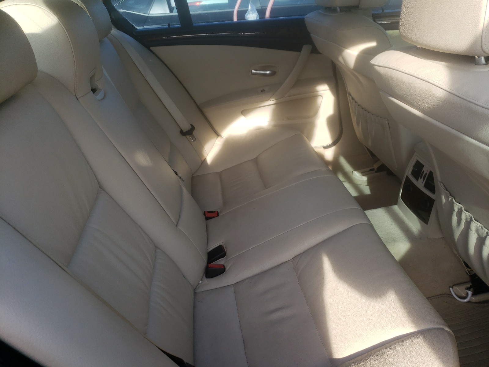 Photo 6 from auction – 2009 BMW 535 XI with VIN WBANV93539C132438