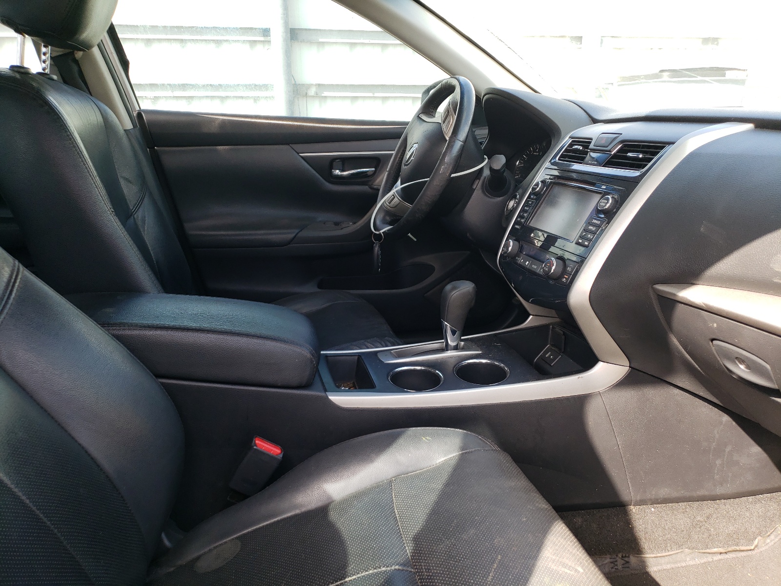 Photo 5 from auction – 2015 NISSAN ALTIMA 2.5 with VIN 1N4AL3AP2FC151749