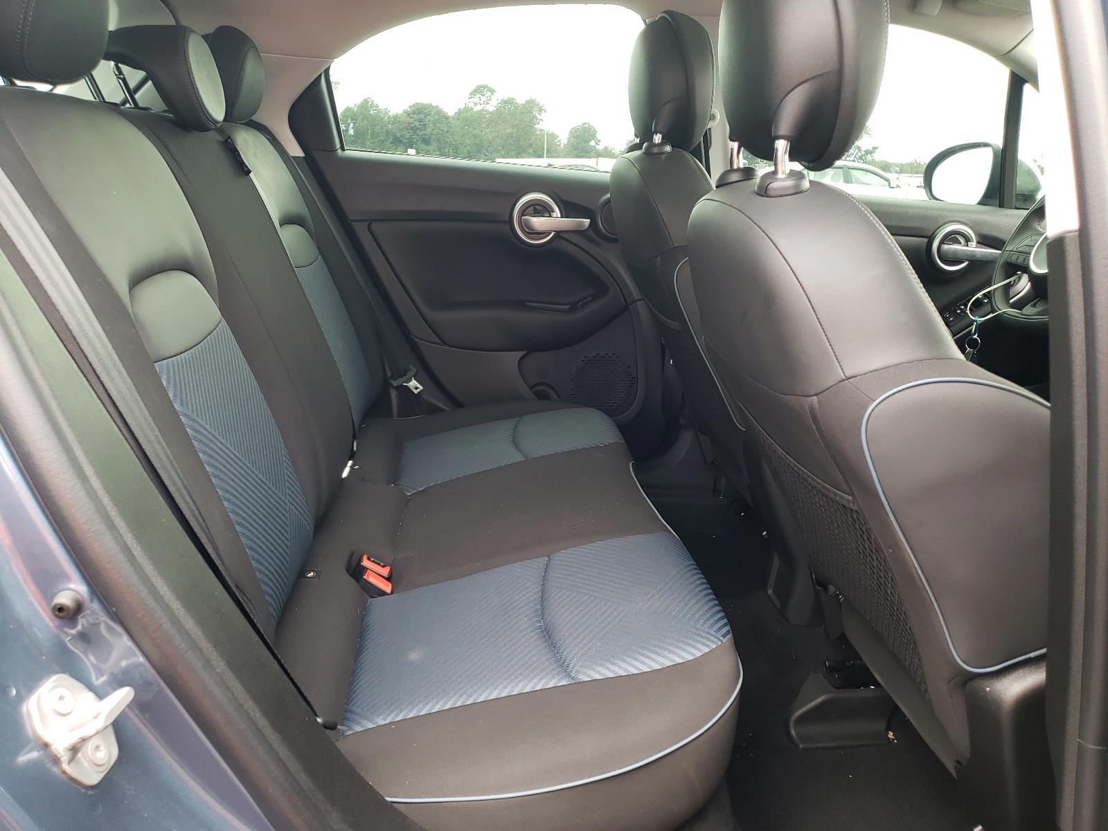 Photo 6 from auction – 2018 FIAT 500X POP with VIN ZFBCFYABXJP697490