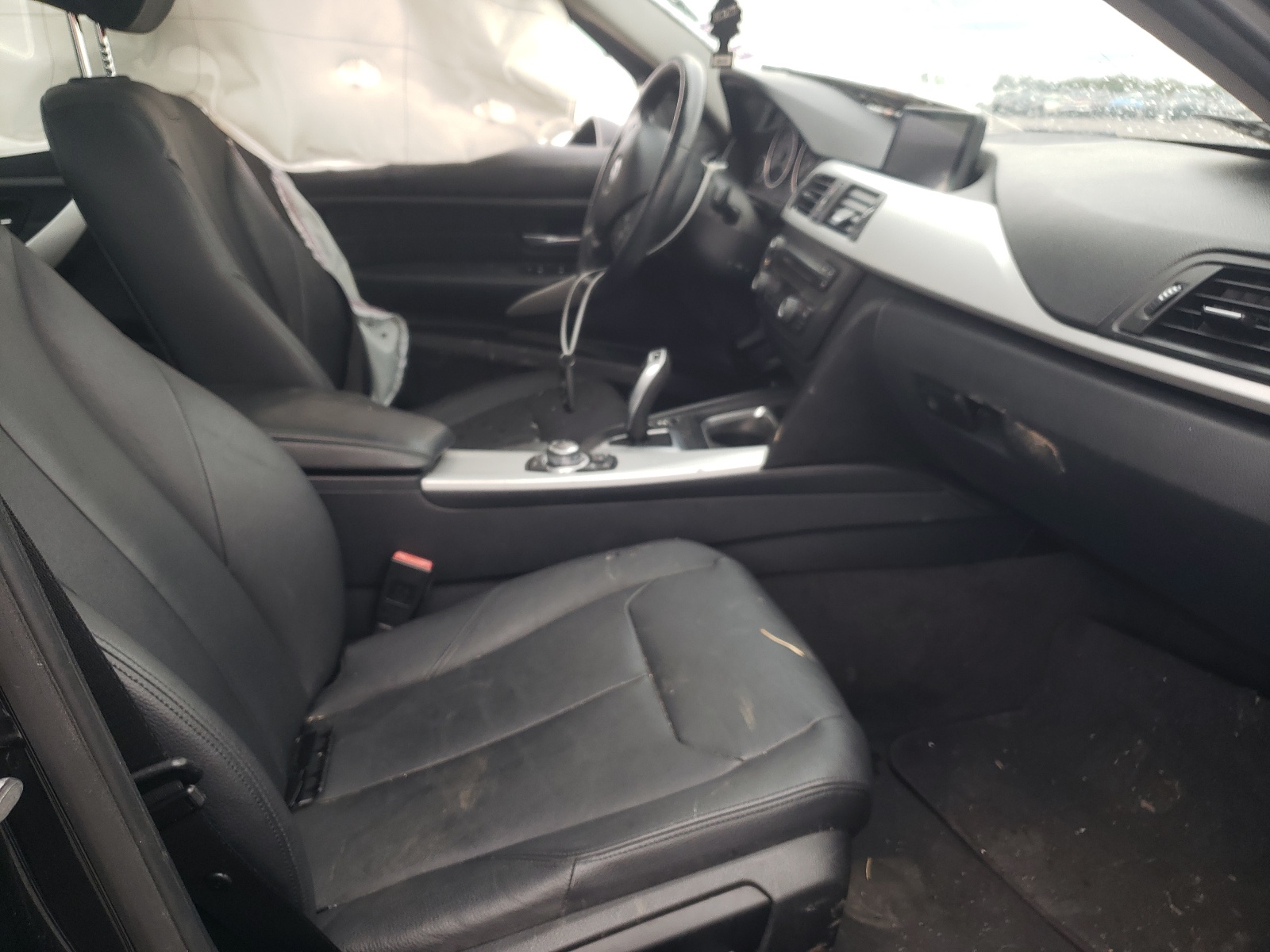Photo 5 from auction – 2013 BMW 328 XI SUL with VIN WBA3B5C50DF592172