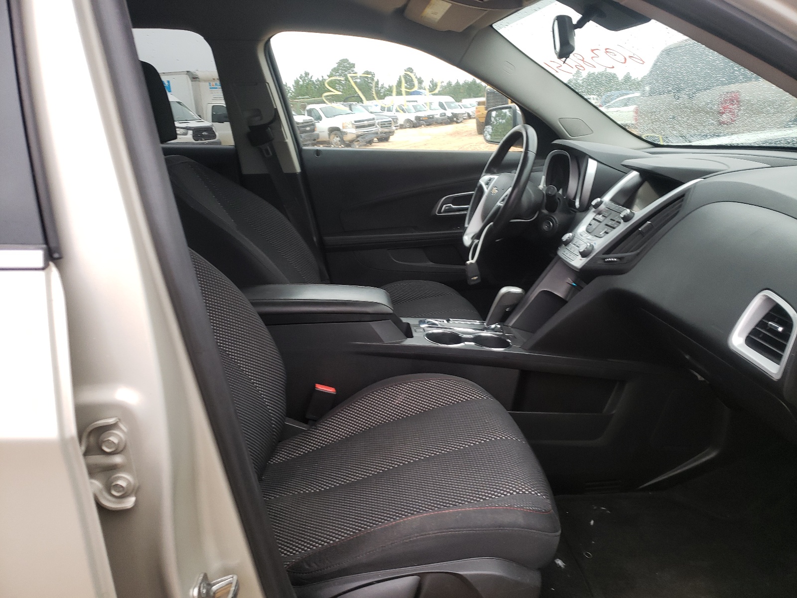 Photo 5 from auction – 2014 CHEVROLET EQUINOX LT with VIN 2GNALBEK1E6338836