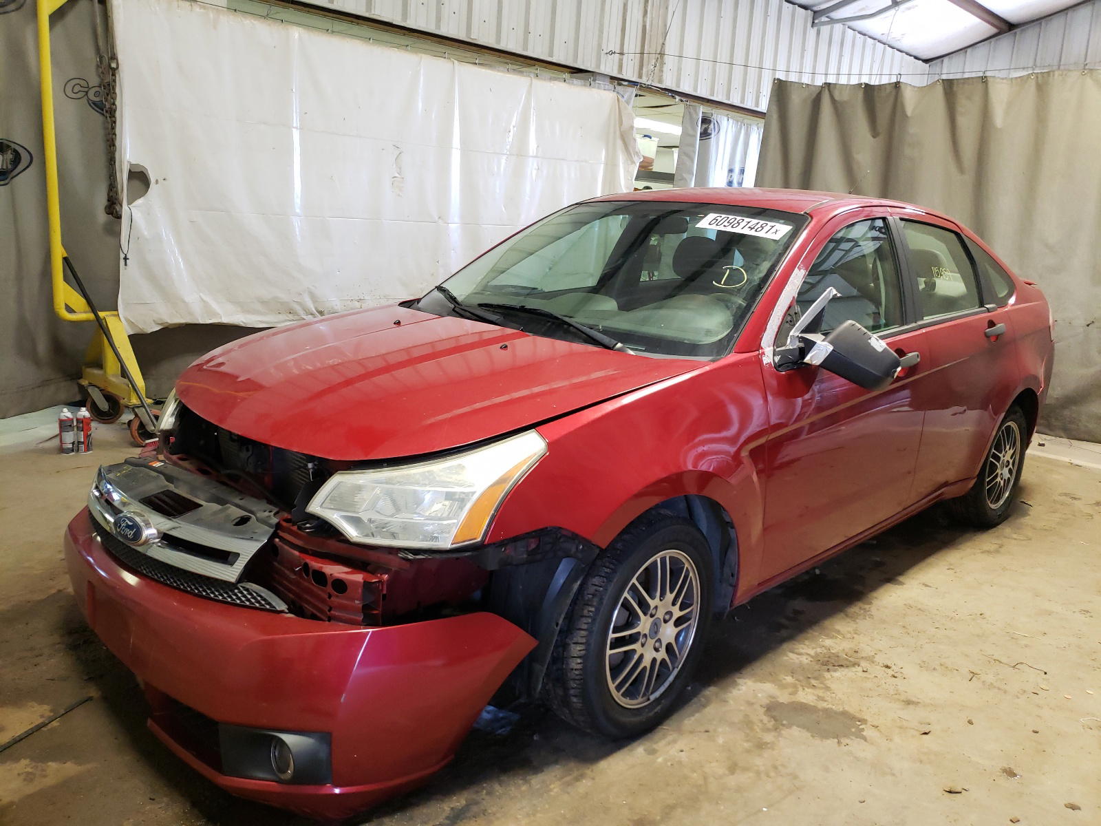 Photo 2 from auction – 2011 FORD FOCUS SE with VIN 1FAHP3FN9BW133039