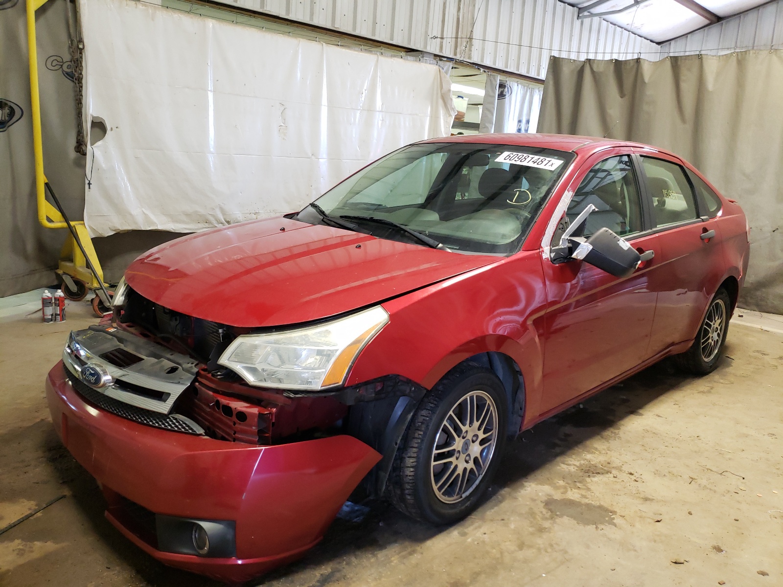Zdjęcie 2 z aukcji – 2011 FORD FOCUS SE z VIN 1FAHP3FN9BW133039