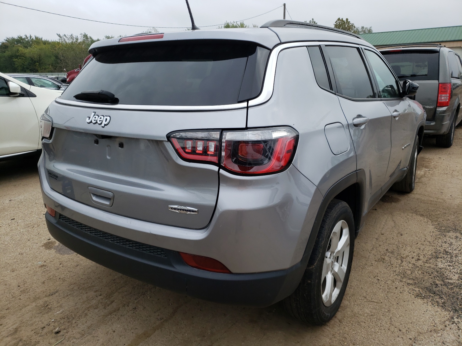 صورة رقم 4 من المزاد - 2018 JEEP COMPASS LA مع VIN 3C4NJCBB7JT272388