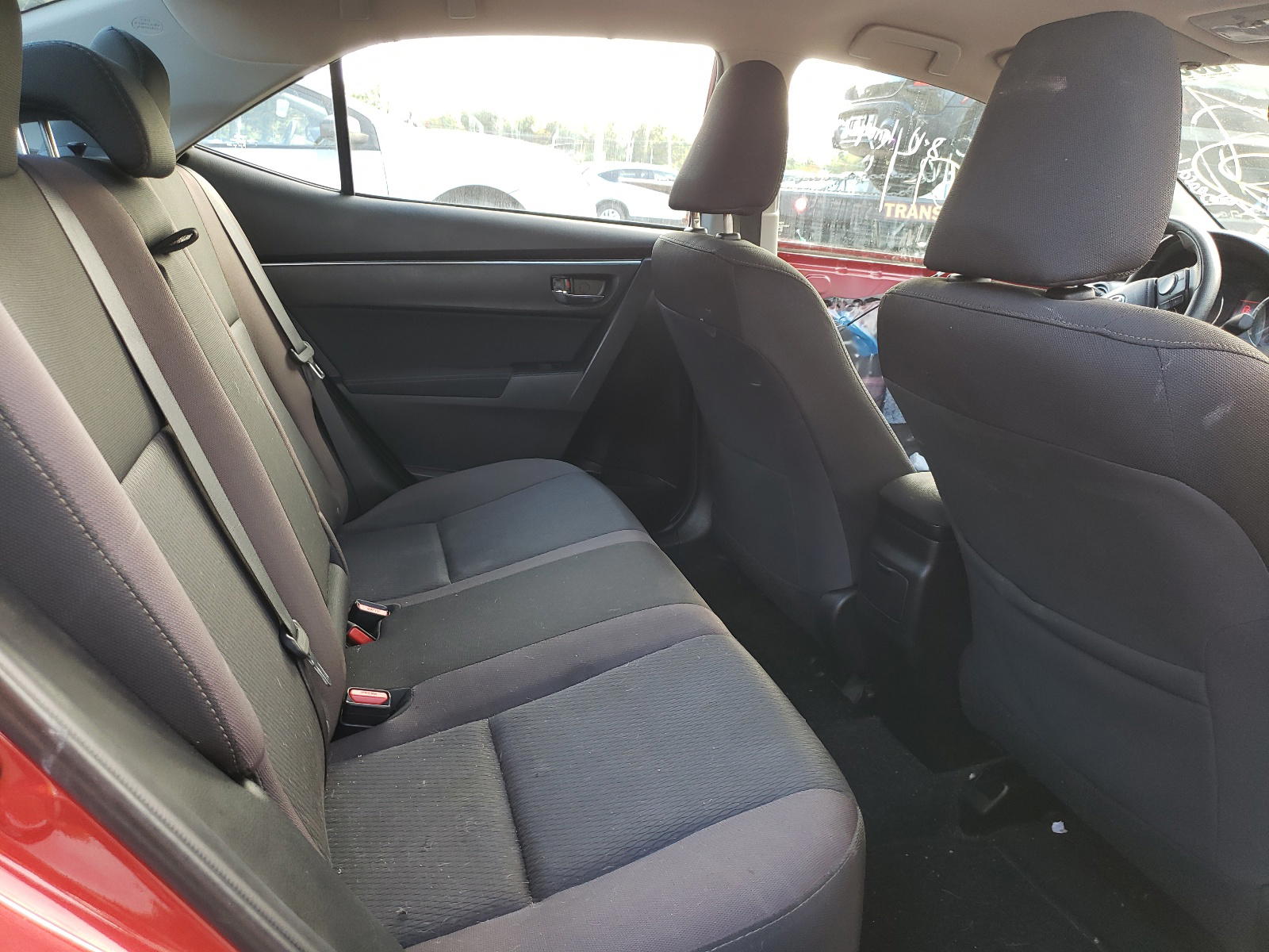 Photo 6 from auction – 2017 TOYOTA COROLLA L with VIN 2T1BURHEXHC839804