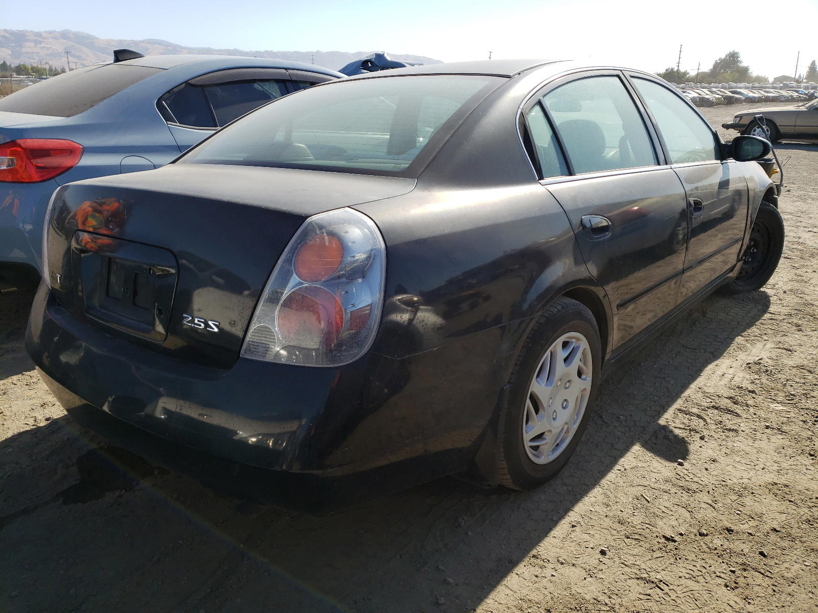 Photo 4 from auction – 2002 NISSAN ALTIMA BAS with VIN 1N4AL11E22C254280