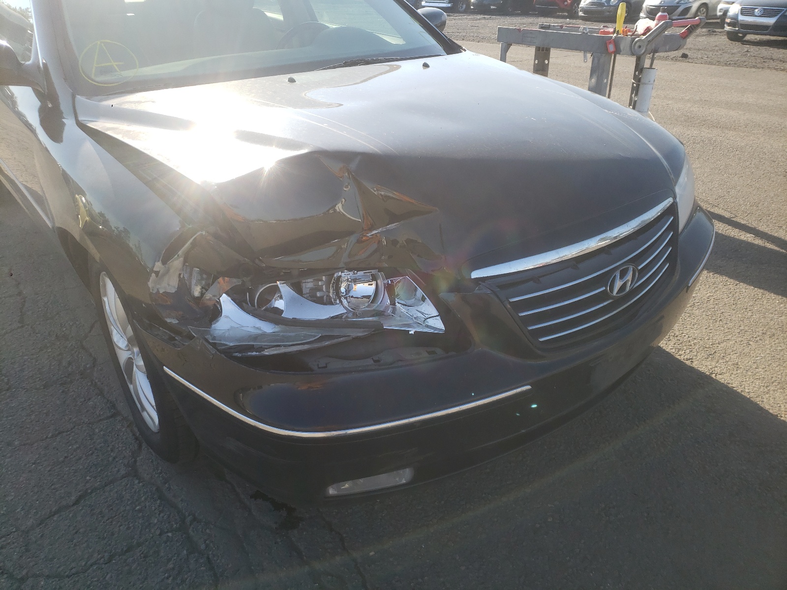 Photo 9 from auction – 2007 HYUNDAI AZERA SE with VIN KMHFC46FX7A230102