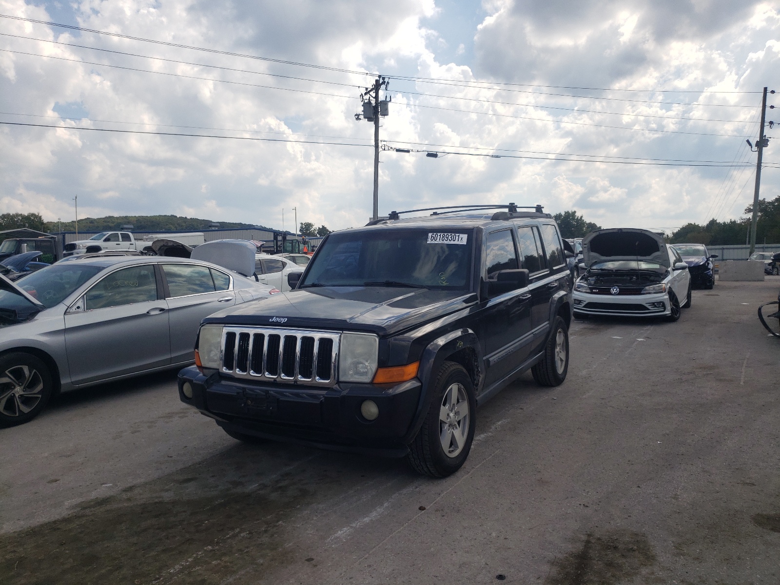 Zdjęcie 2 z aukcji – 2008 JEEP COMMANDER z VIN 1J8HG48K88C239858