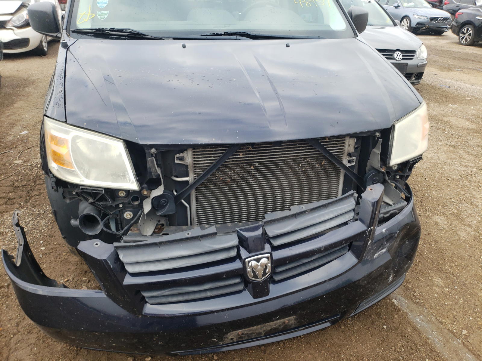 Photo 9 from auction – 2010 DODGE GRAND CARA with VIN 2D4RN4DE2AR489517