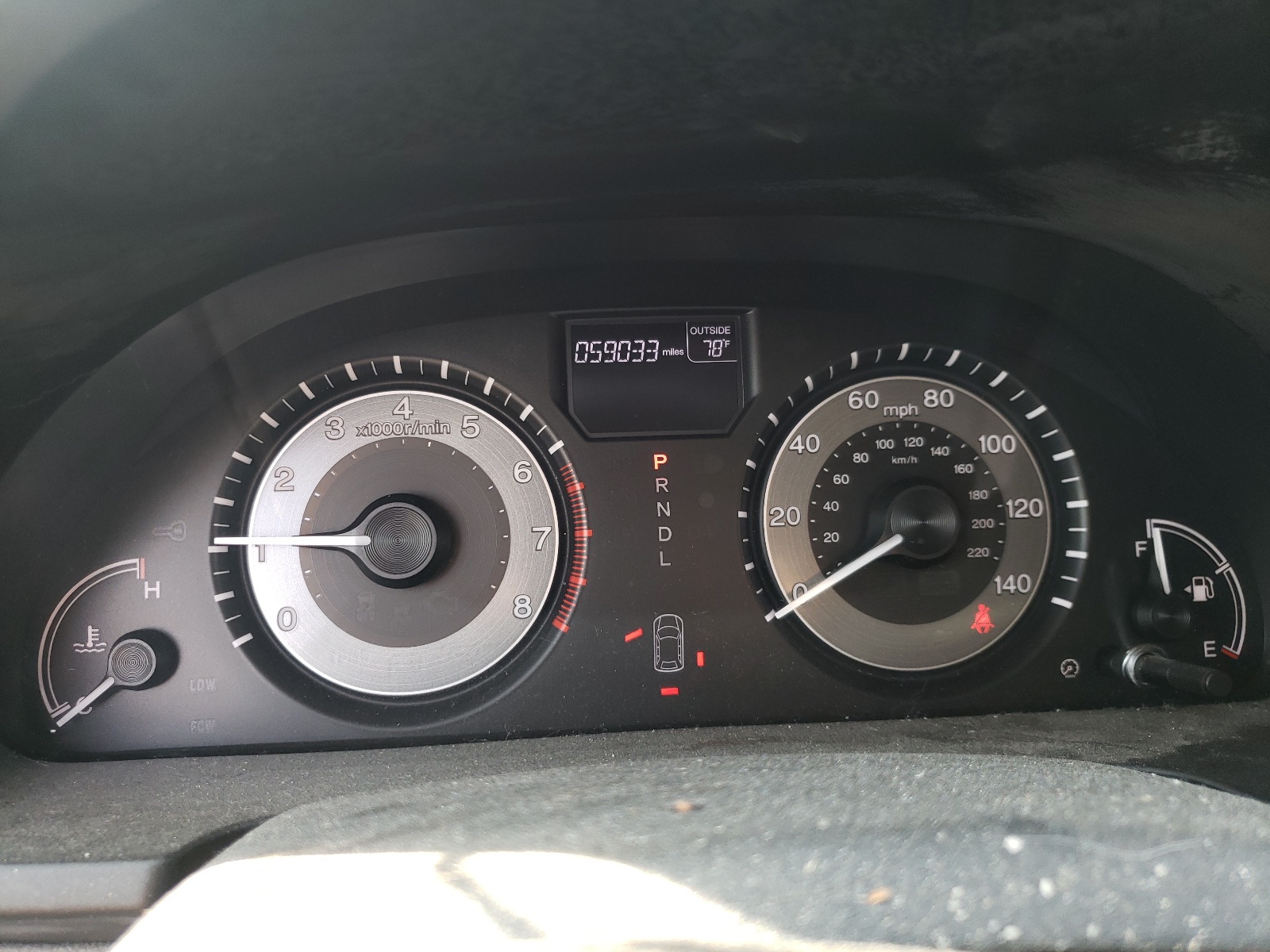 Photo 8 from auction – 2016 HONDA ODYSSEY SE with VIN 5FNRL5H33GB090153