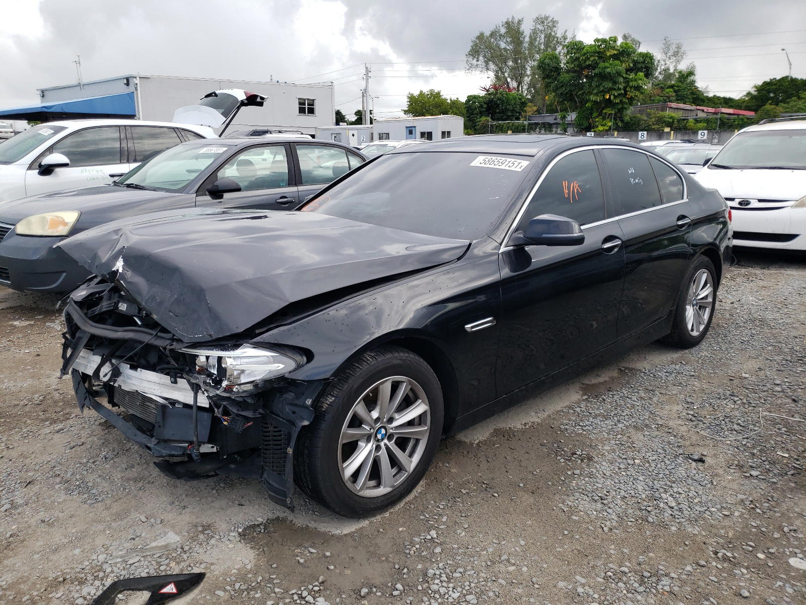 Photo 2 from auction – 2014 BMW 528 XI with VIN WBA5A7C53ED618624