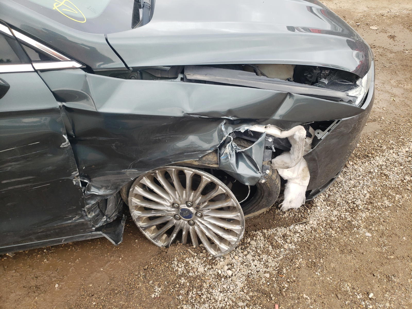 Photo 9 from auction – 2016 FORD FUSION TIT with VIN 3FA6P0D97GR137211