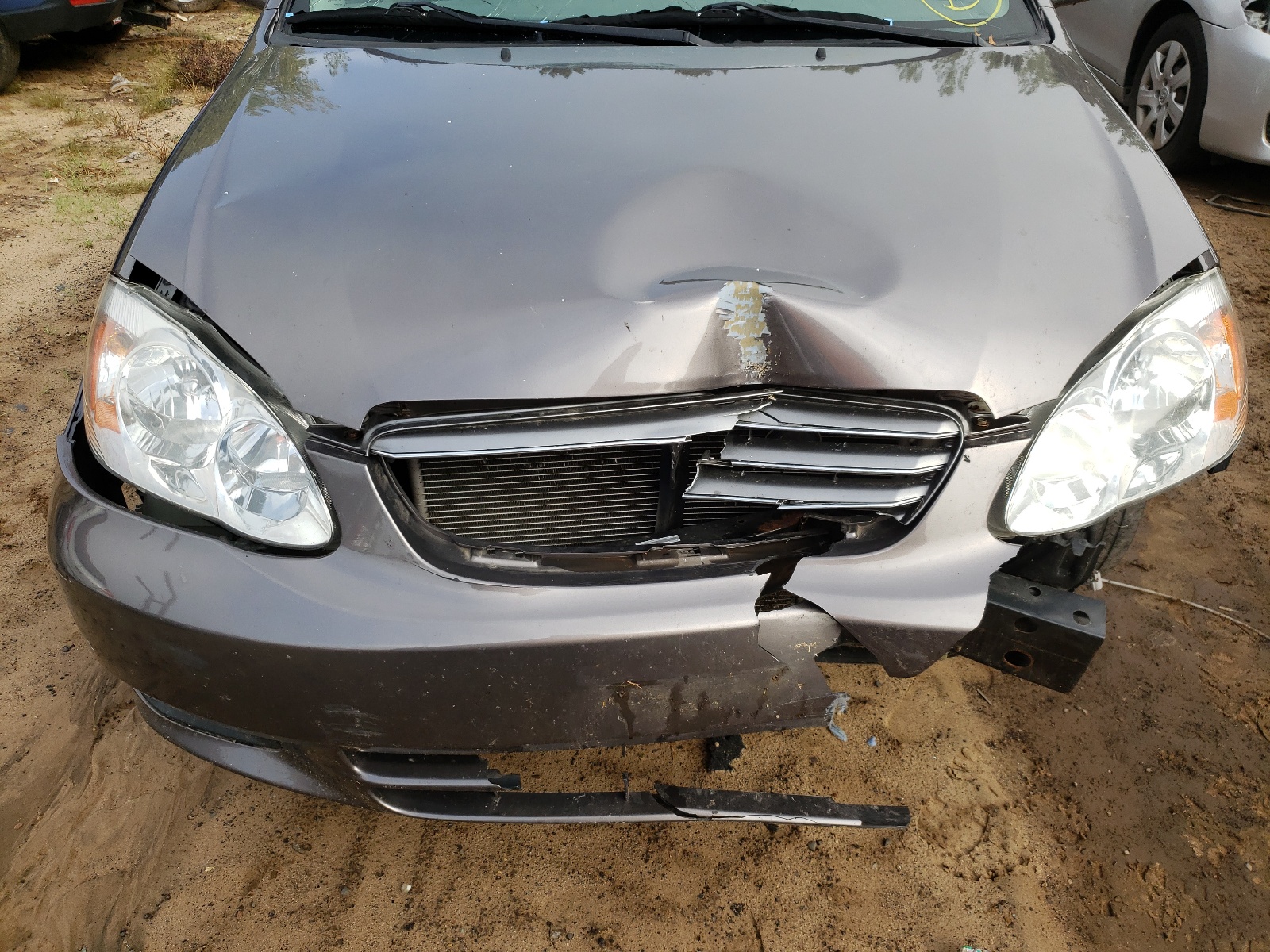 Photo 7 from auction – 2004 TOYOTA COROLLA CE with VIN 1NXBR38E84Z221050