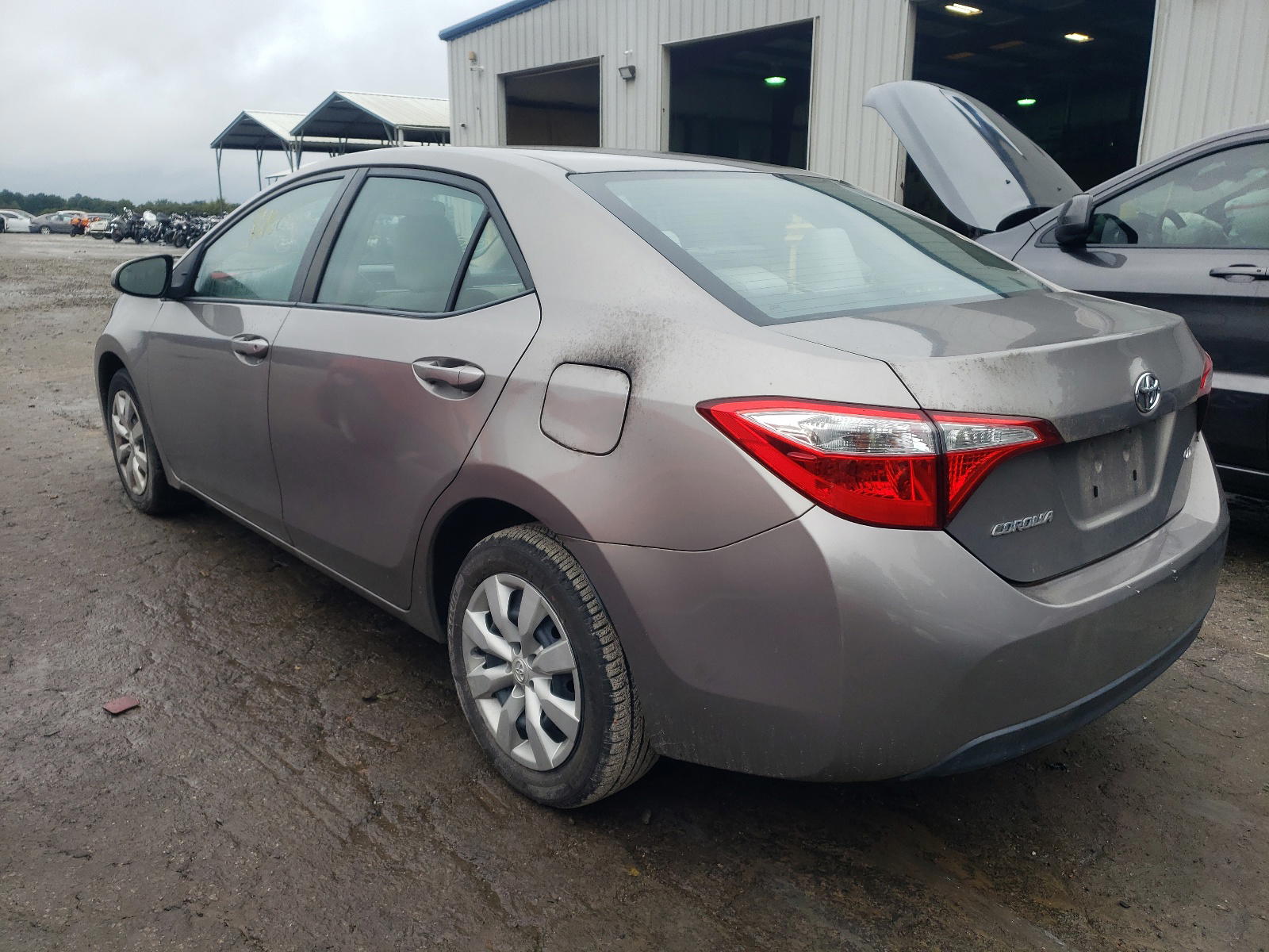Photo 3 from auction – 2015 TOYOTA COROLLA L with VIN 2T1BURHE6FC329947