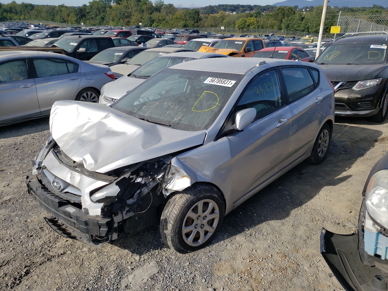 Photo 2 from auction – 2013 HYUNDAI ACCENT GLS with VIN KMHCT5AE5DU059731