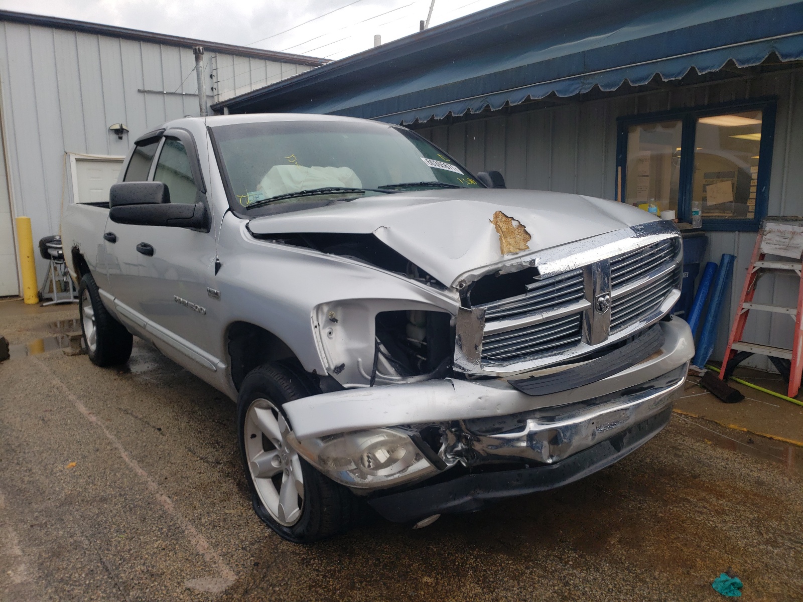 DODGE RAM 1500 S 2007 with VIN 1D7HU18247S133898 - Photo from auction