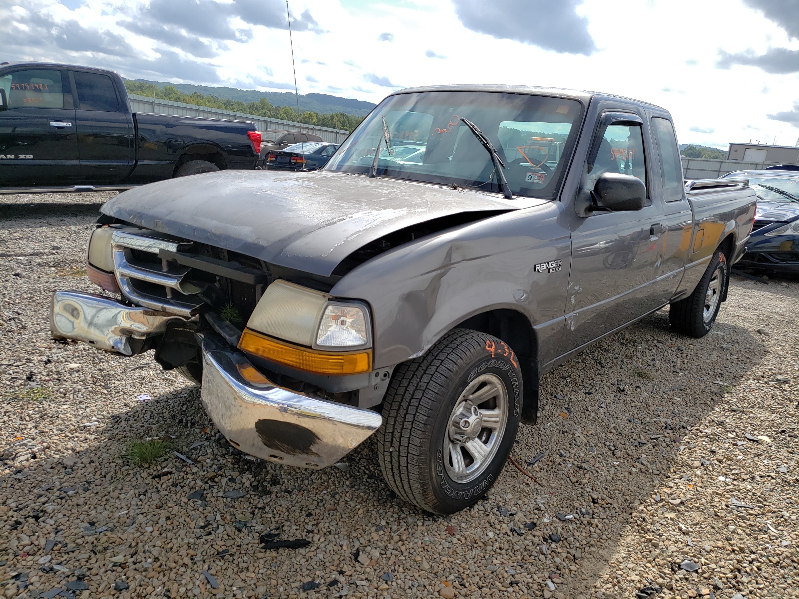 Photo 2 from auction – 2000 FORD RANGER SUP with VIN 1FTYR14V8YTA34511
