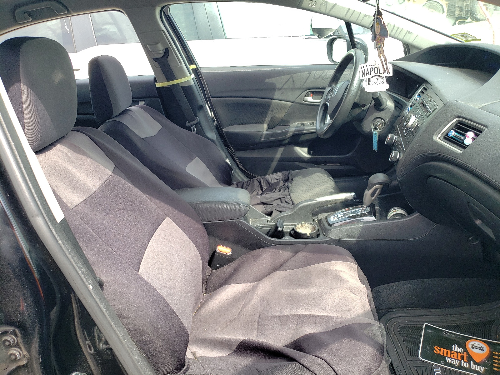 Photo 5 from auction – 2014 HONDA CIVIC LX with VIN 2HGFB2F50EH555358