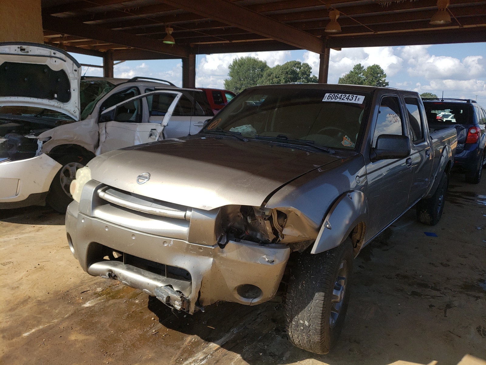 Photo 2 from auction – 2004 NISSAN FRONTIER C with VIN 1N6ED29X94C448082