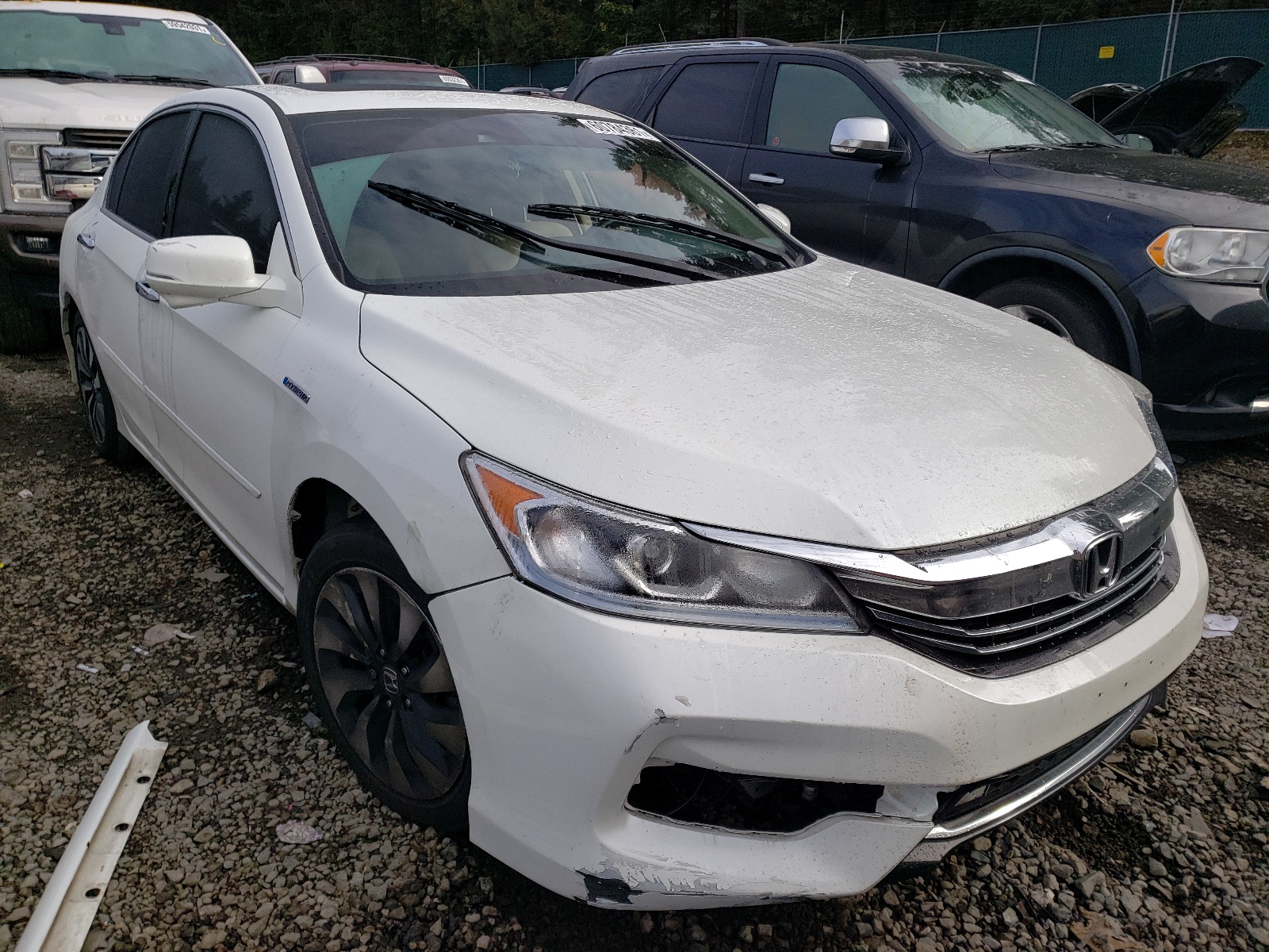 Photo 1 from auction – 2017 HONDA ACCORD HYB with VIN JHMCR6F56HC019282