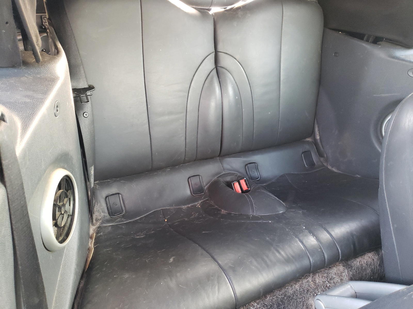 Photo 6 from auction – 2005 MINI COOPER S with VIN WMWRH33535TK56516