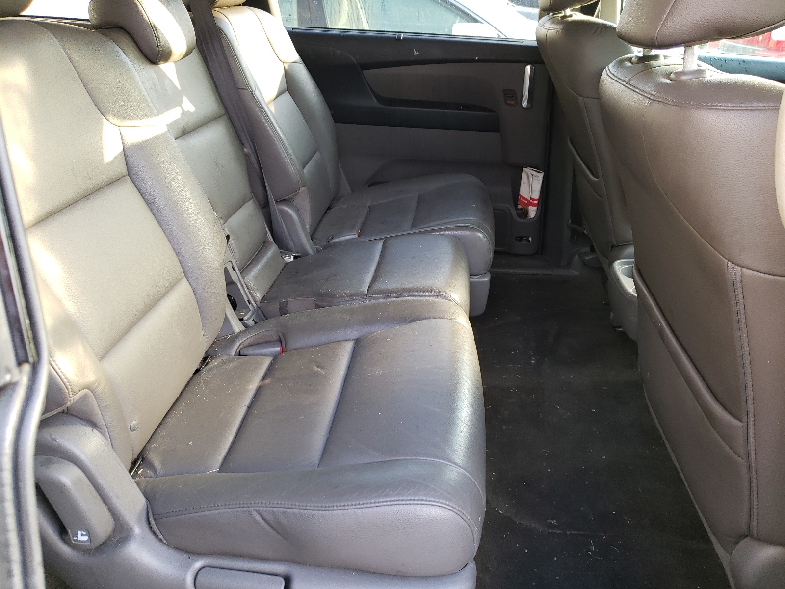 Photo 6 from auction – 2014 HONDA ODYSSEY TO with VIN 5FNRL5H94EB031484