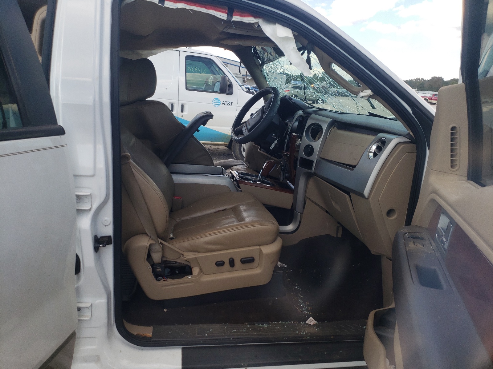 Photo 5 from auction – 2009 FORD F150 with VIN 1FTPW14V39FB21527