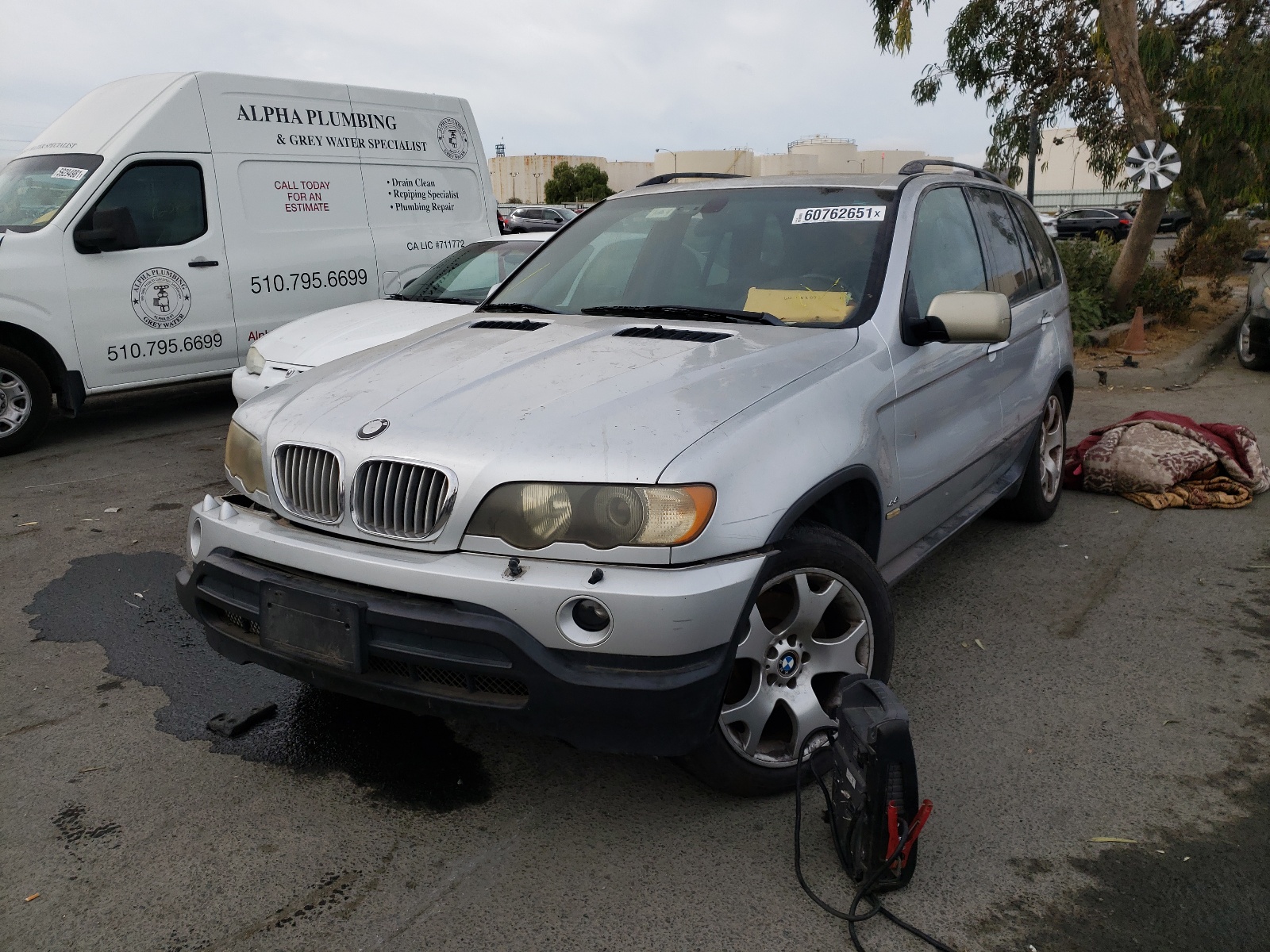 Photo 2 from auction – 2001 BMW X5 4.4I with VIN WBAFB33531LH21037