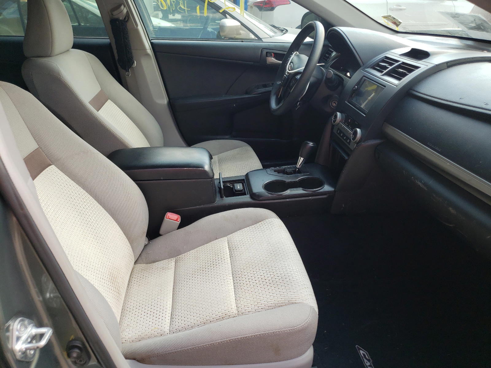 Photo 5 from auction – 2012 TOYOTA CAMRY BASE with VIN 4T1BF1FK2CU592273