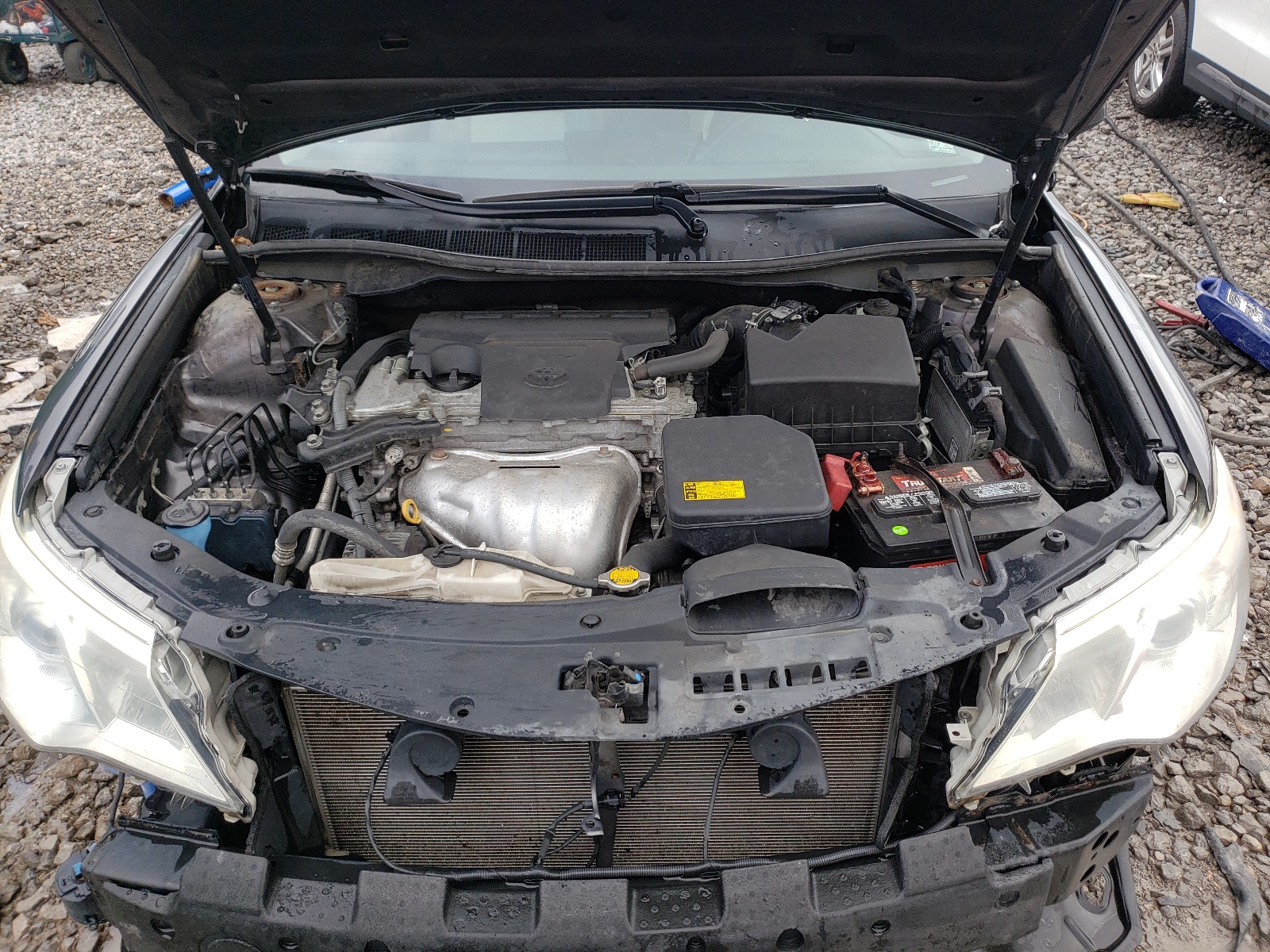 Photo 7 from auction – 2014 TOYOTA CAMRY L with VIN 4T4BF1FK2ER434900