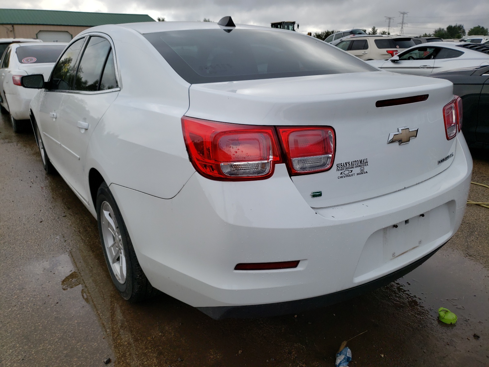 Zdjęcie 3 z aukcji – 2014 CHEVROLET MALIBU LS z VIN 1G11B5SL4EF212013
