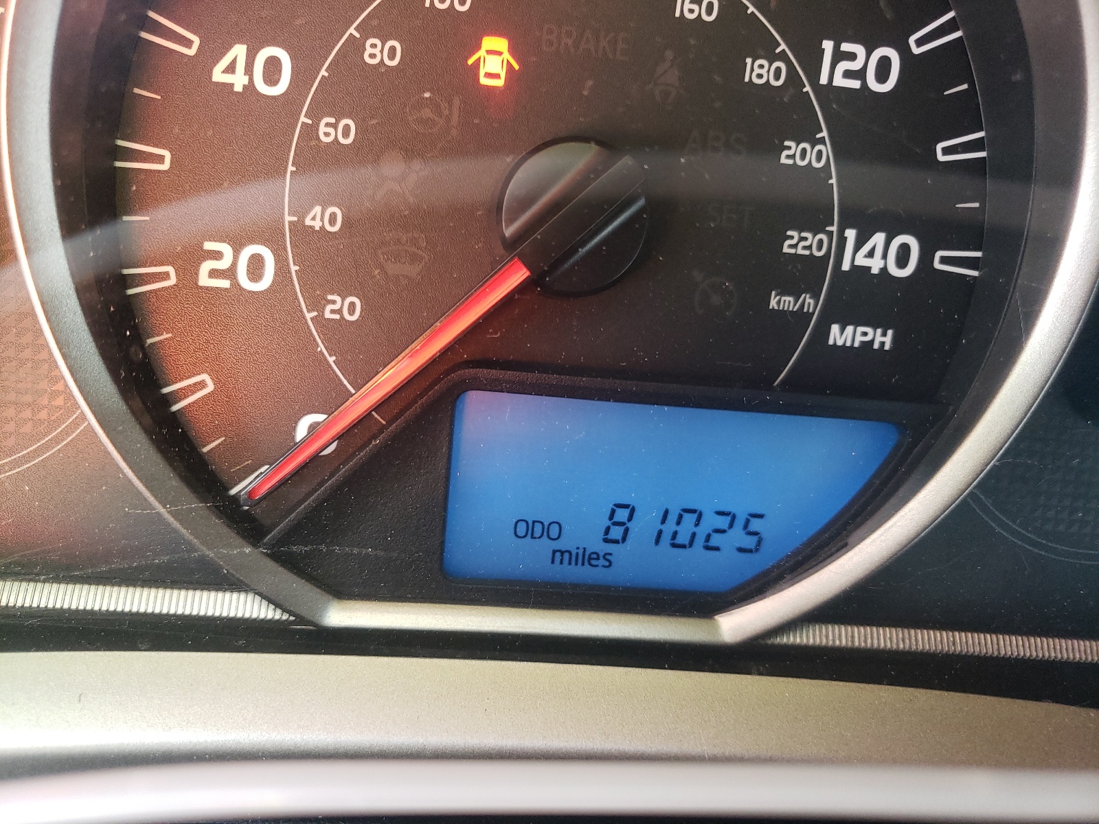 Photo 8 from auction – 2015 TOYOTA RAV4 XLE with VIN 2T3WFREV5FW223396