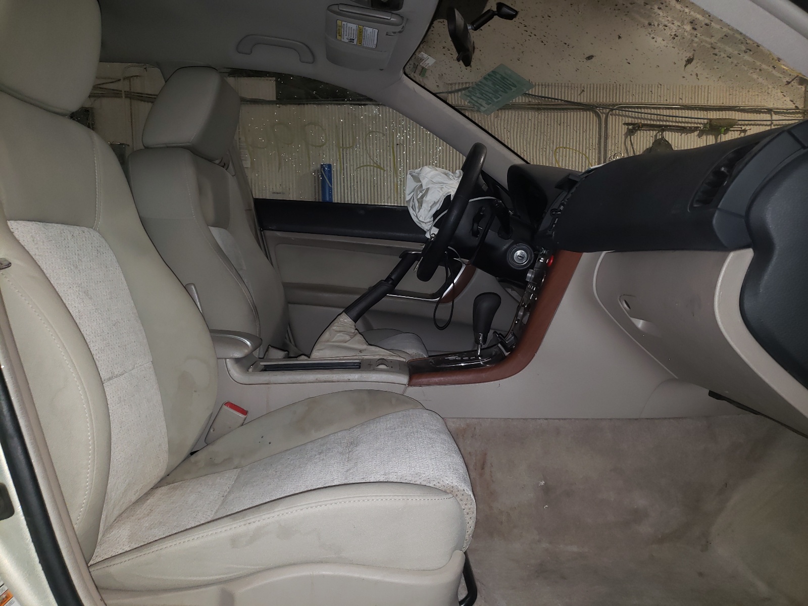 Photo 5 from auction – 2006 SUBARU LEGACY OUT with VIN 4S4BP61C767313512