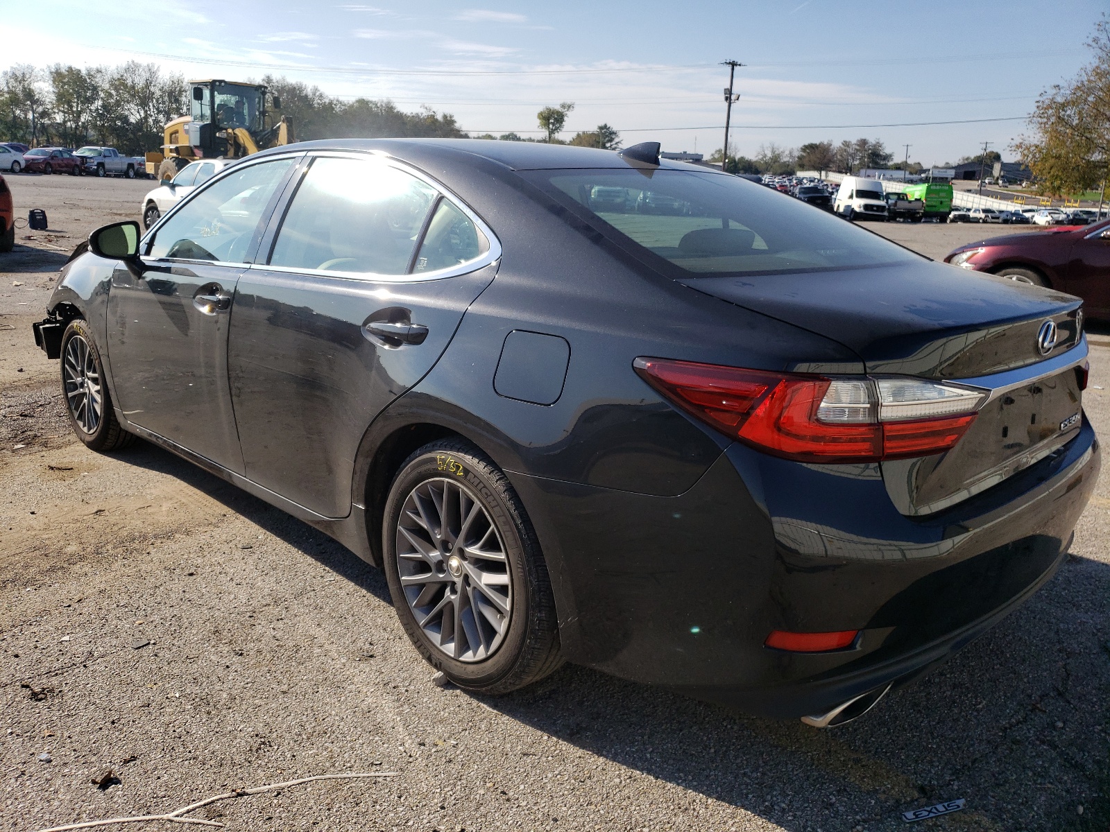 Photo 3 from auction – 2018 LEXUS ES 350 with VIN 58ABK1GG3JU110373