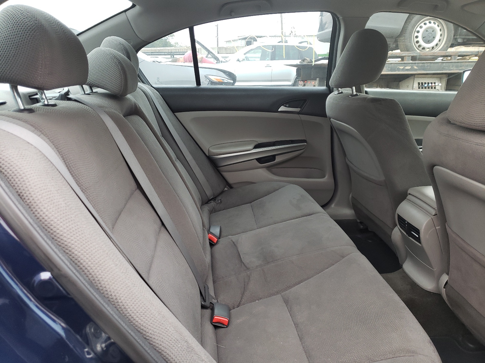 Photo 6 from auction – 2010 HONDA ACCORD EX with VIN 1HGCP2F76AA149583