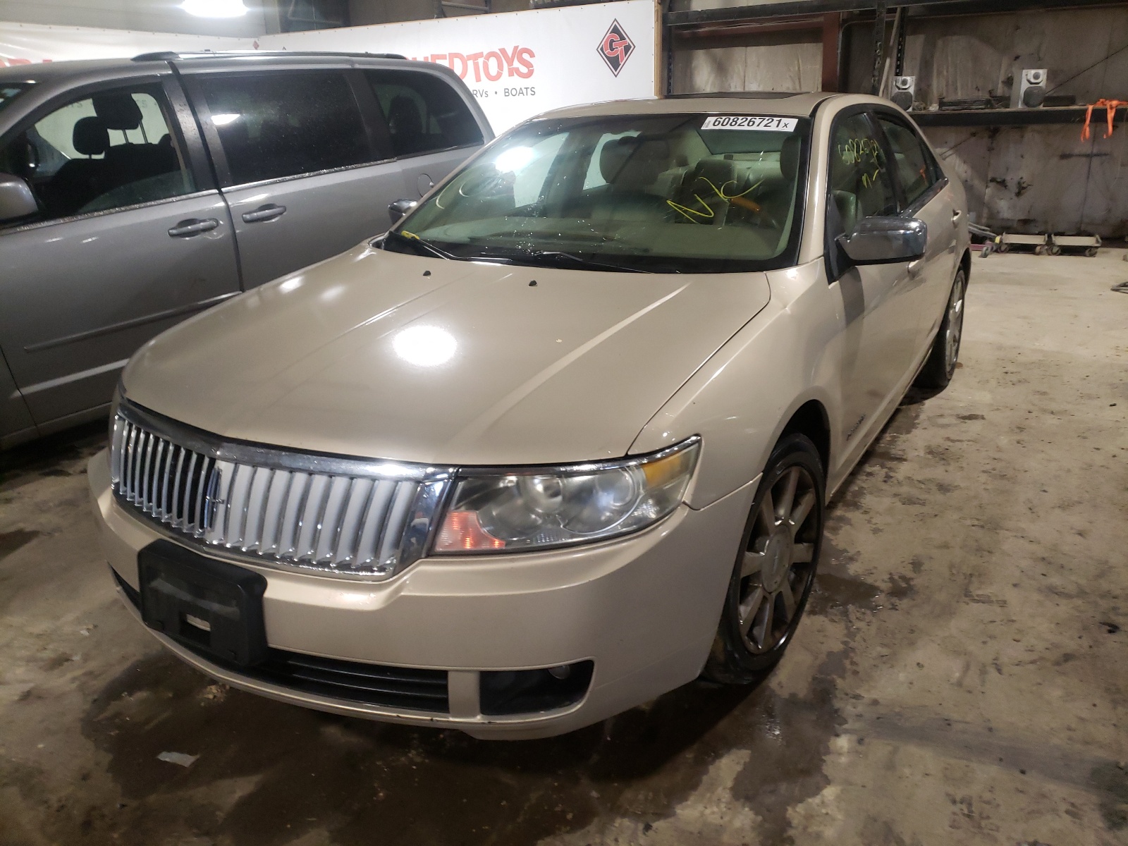 Photo 2 from auction – 2006 LINCOLN ZEPHYR with VIN 3LNHM26186R654199