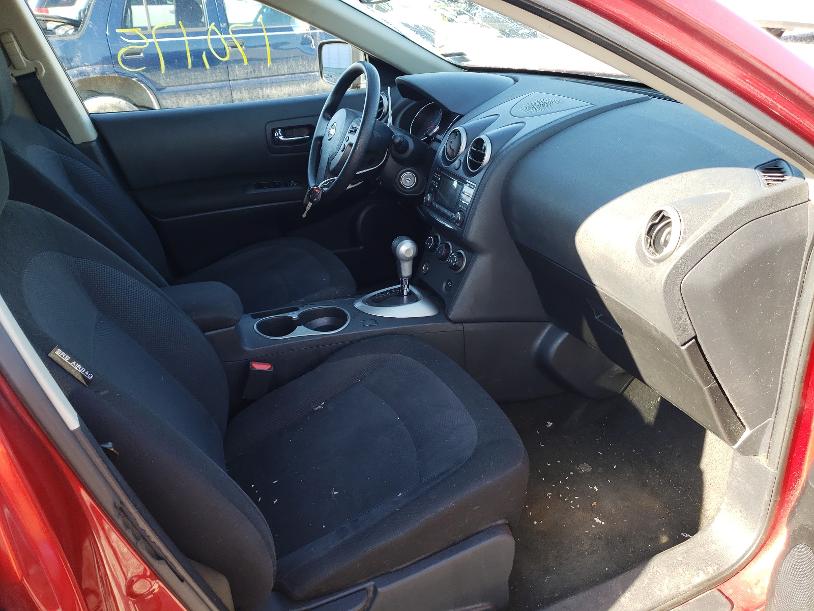 Photo 5 from auction – 2012 NISSAN ROGUE S with VIN JN8AS5MV7CW354475