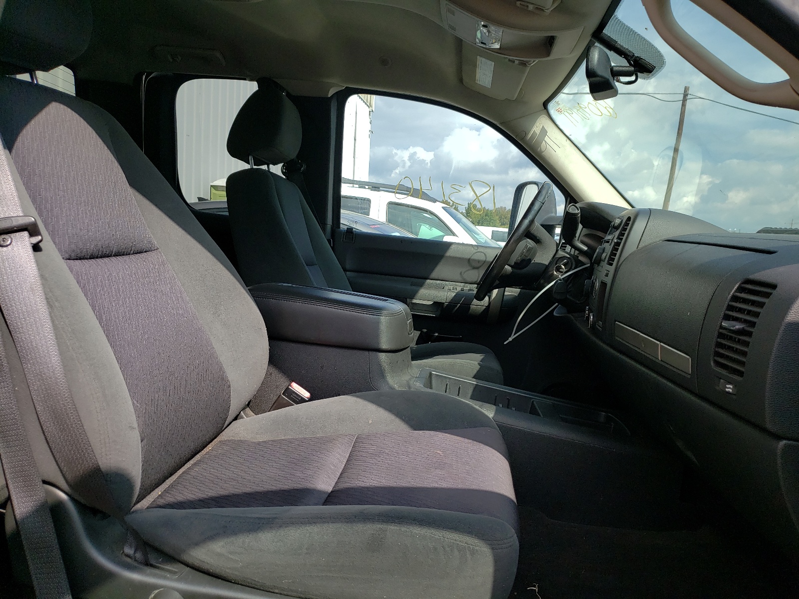 Photo 5 from auction – 2008 GMC SIERRA K35 with VIN 1GTJK39678E175643