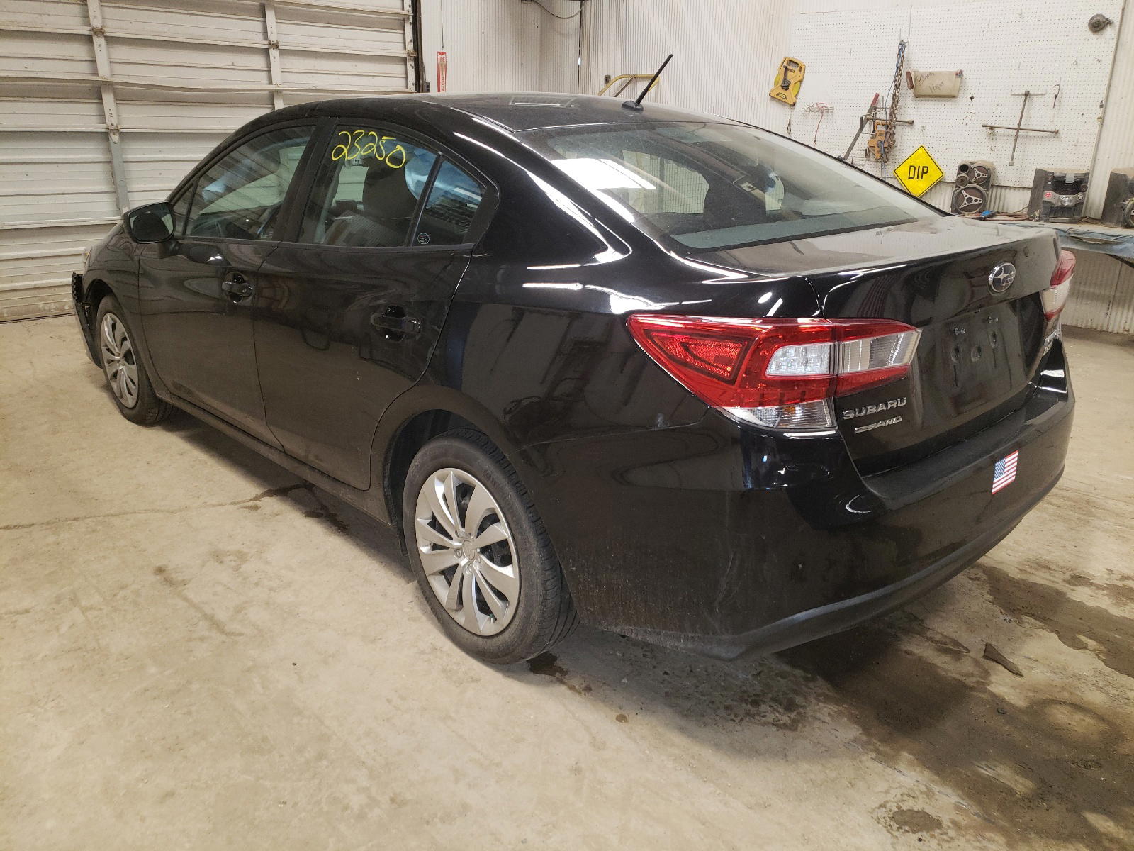 Photo 3 from auction – 2017 SUBARU IMPREZA with VIN 4S3GKAA63H3617811