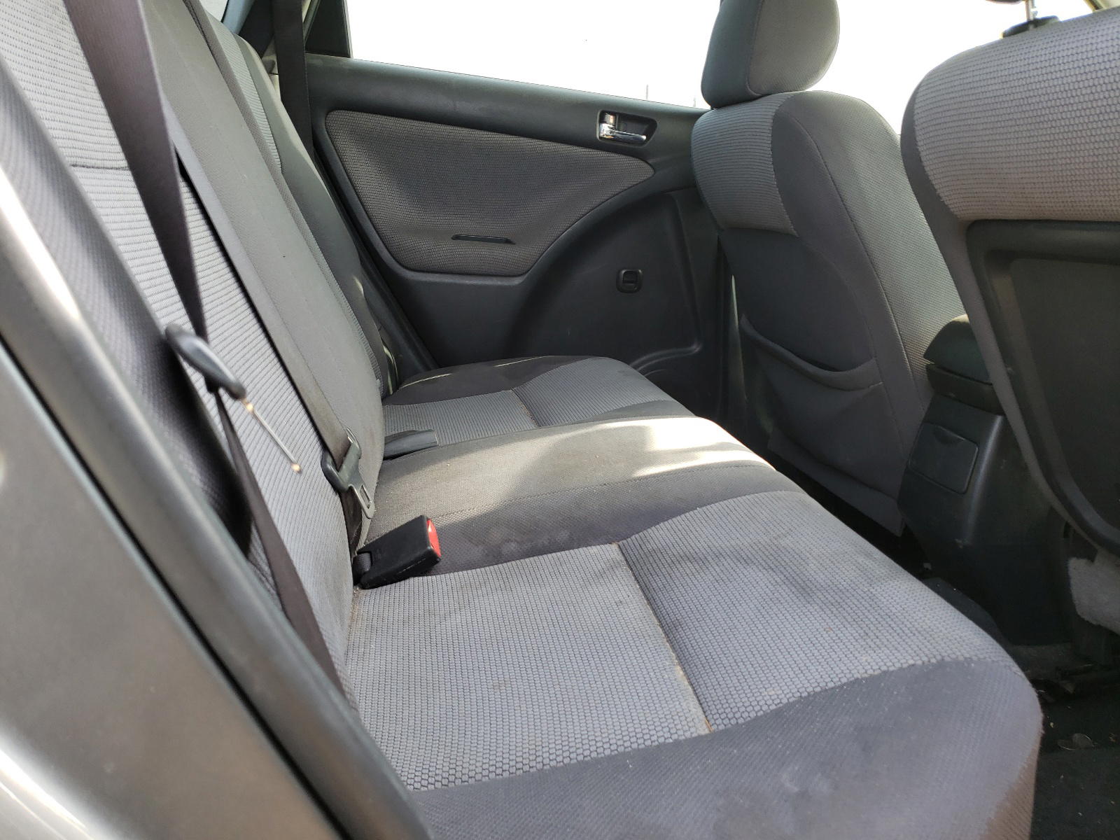 Photo 6 from auction – 2005 TOYOTA COROLLA MA with VIN 2T1KR32E65C457708
