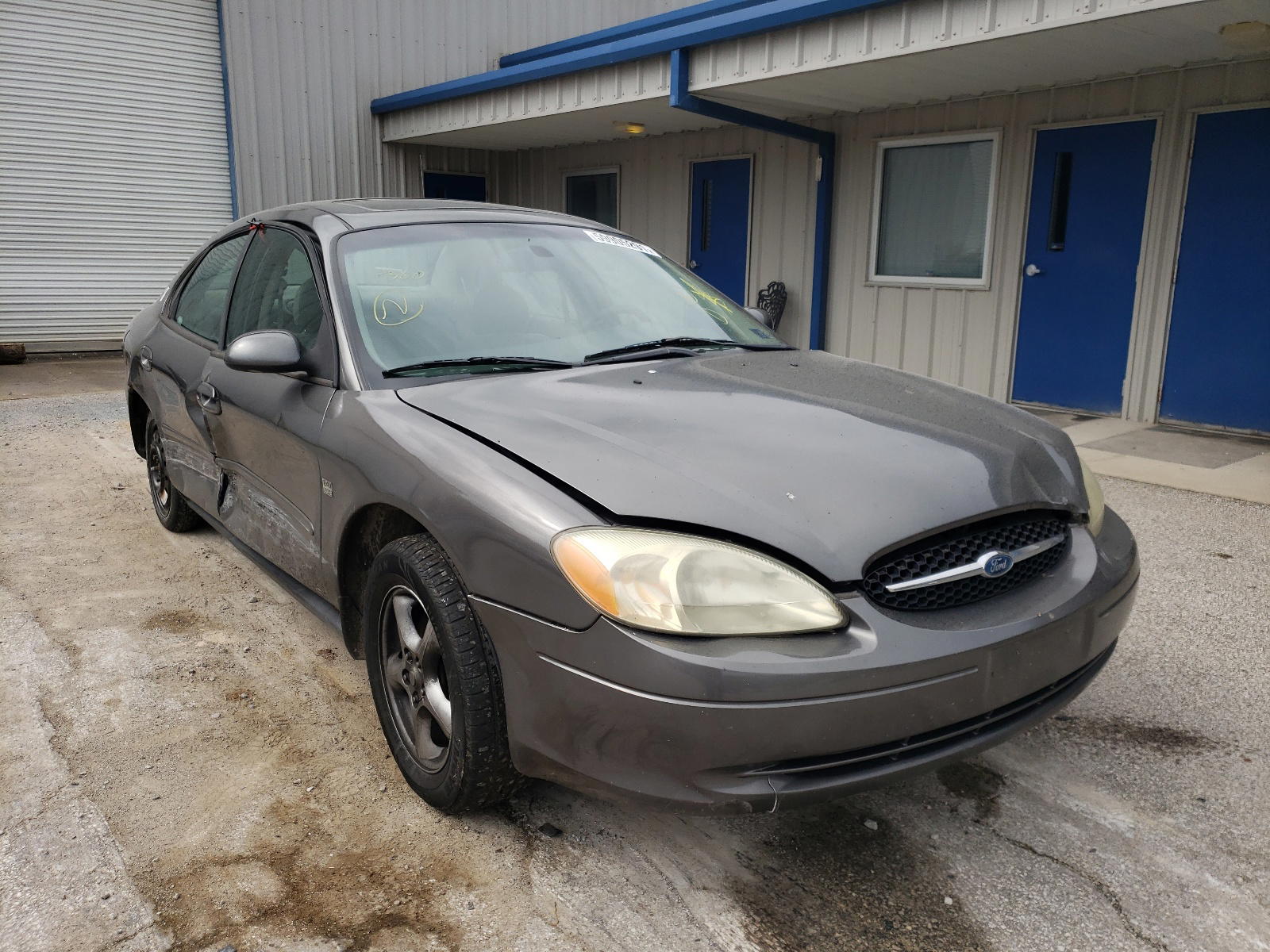 FORD TAURUS 2003 with VIN 1FAFP55SX3A125430 - Photo from auction