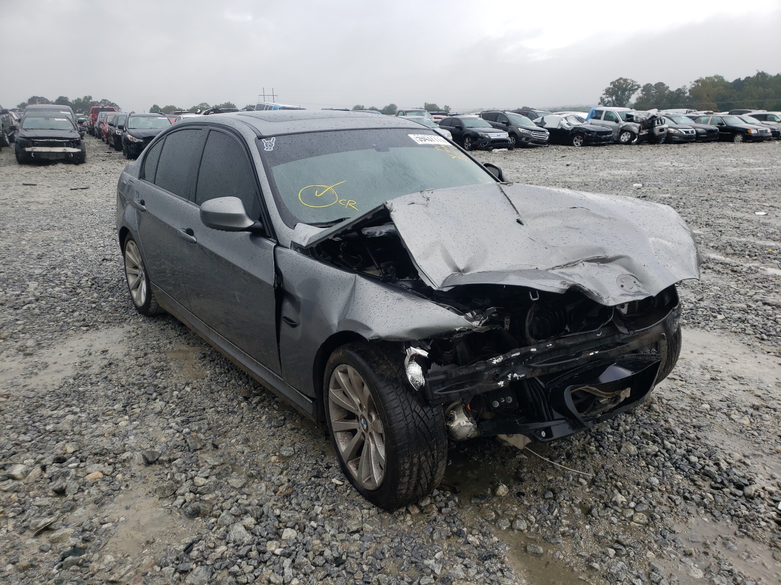 BMW 328 I 2011 z numerem VIN WBAPH7G58BNN03442 - Zdjęcie z aukcji