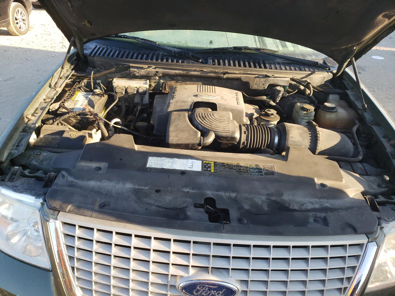 Photo 7 from auction – 2003 FORD EXPEDITION with VIN 1FMFU18L33LC57719