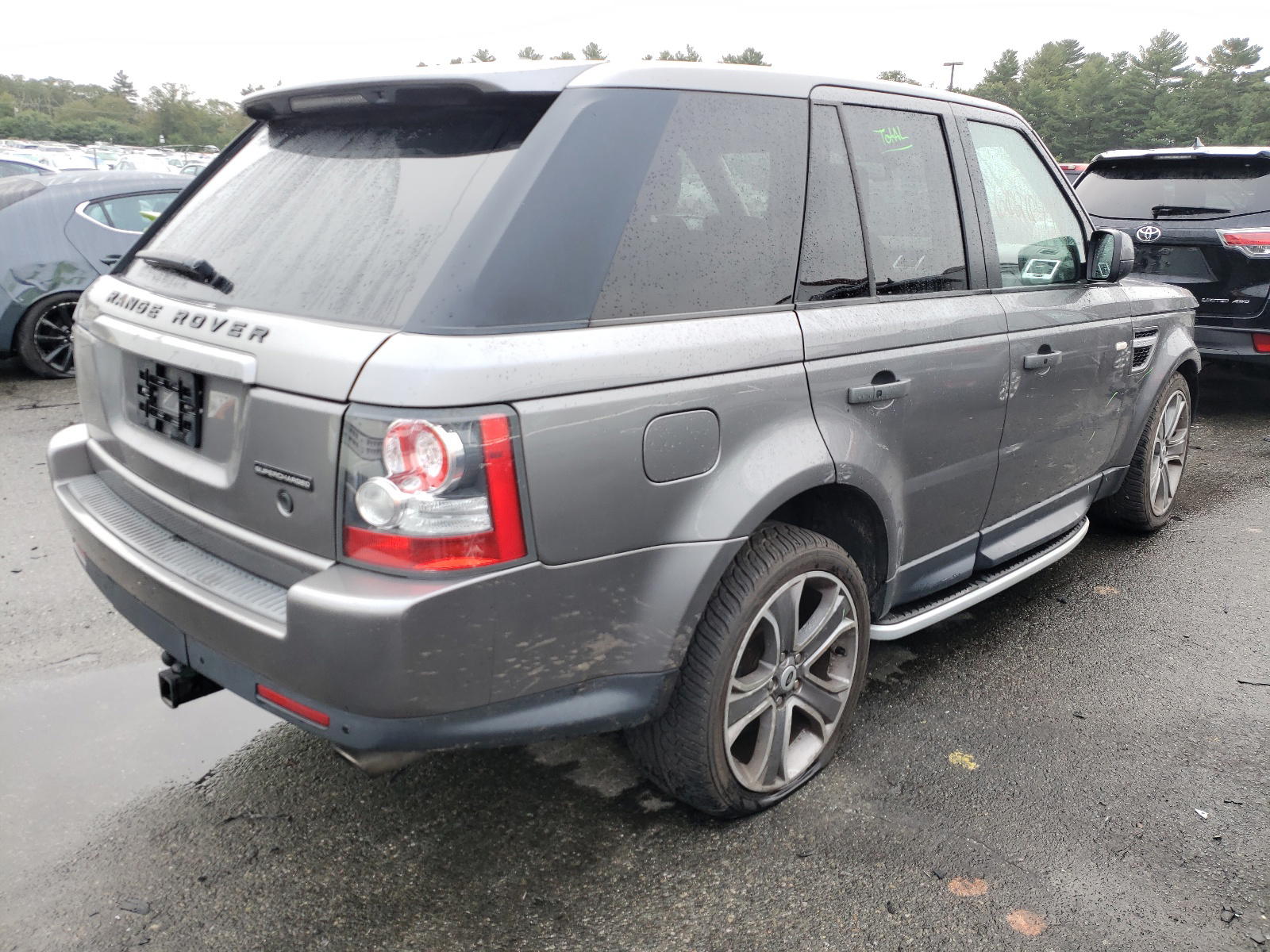 Photo 4 from auction – 2010 LAND ROVER RANGE ROVE with VIN SALSH2E47AA252941