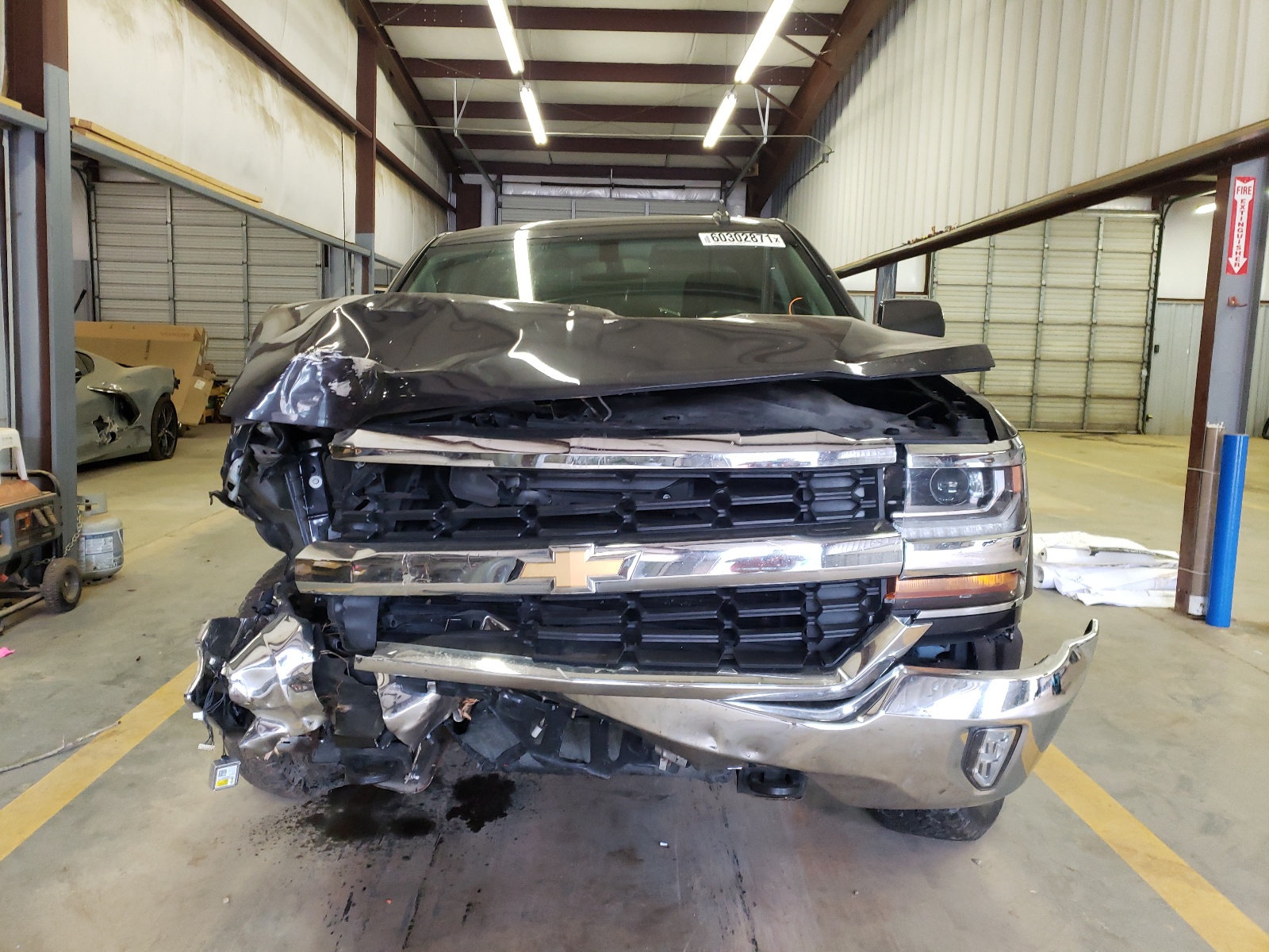 Photo 9 from auction – 2016 CHEVROLET SILVERADO with VIN 1GCVKREC5GZ233174
