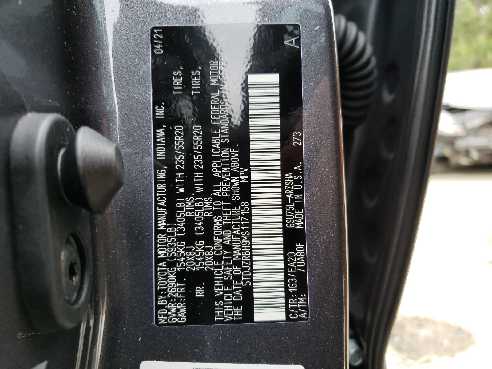 Photo 10 from auction – 2021 TOYOTA HIGHLANDER with VIN 5TDJZRBH9MS117158