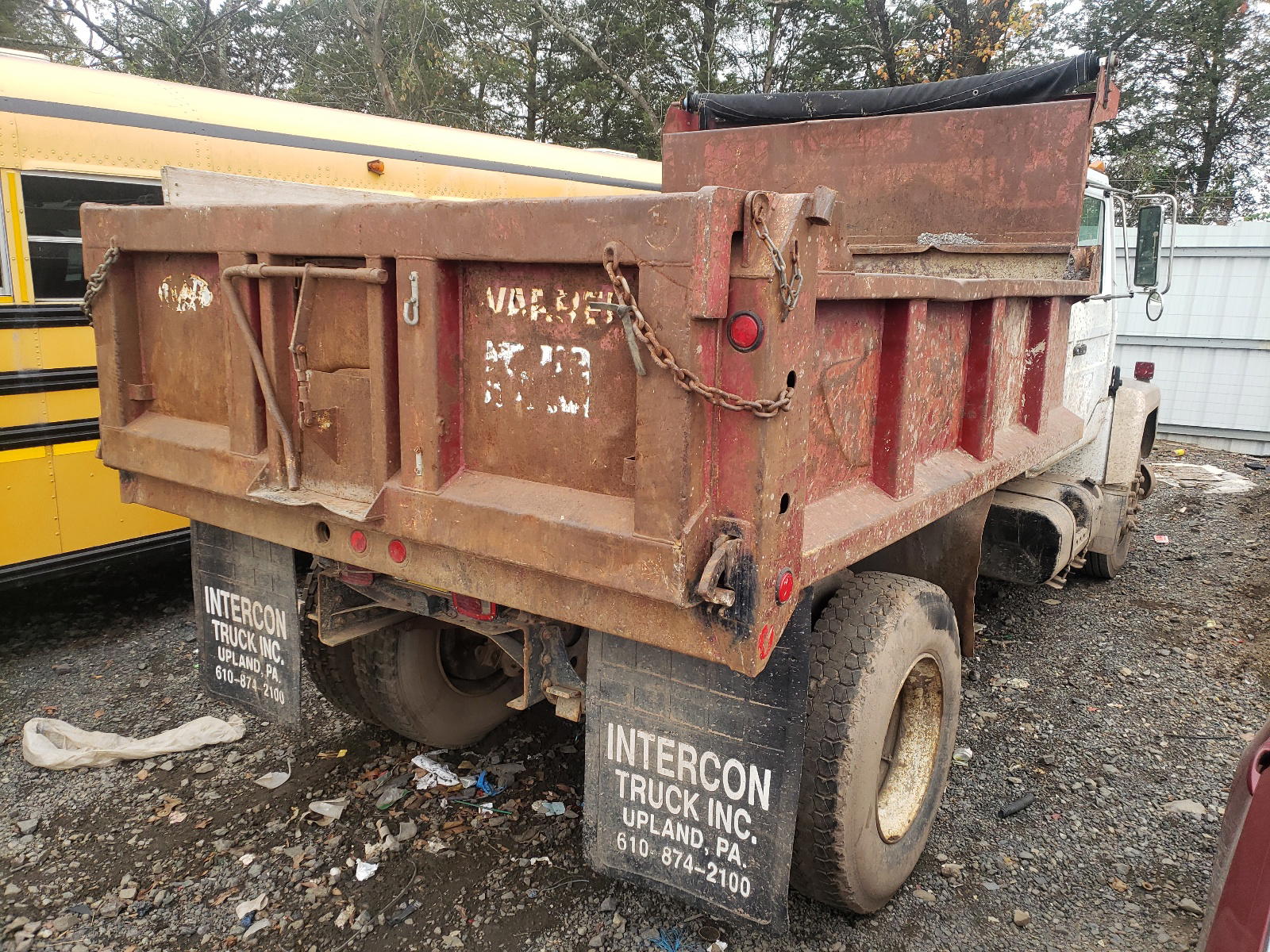 Photo 4 from auction – 1998 MACK 200 CS200 with VIN VG6BA07A2WB502313